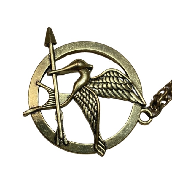Hunger Games Necklace - Picture 3 of 3